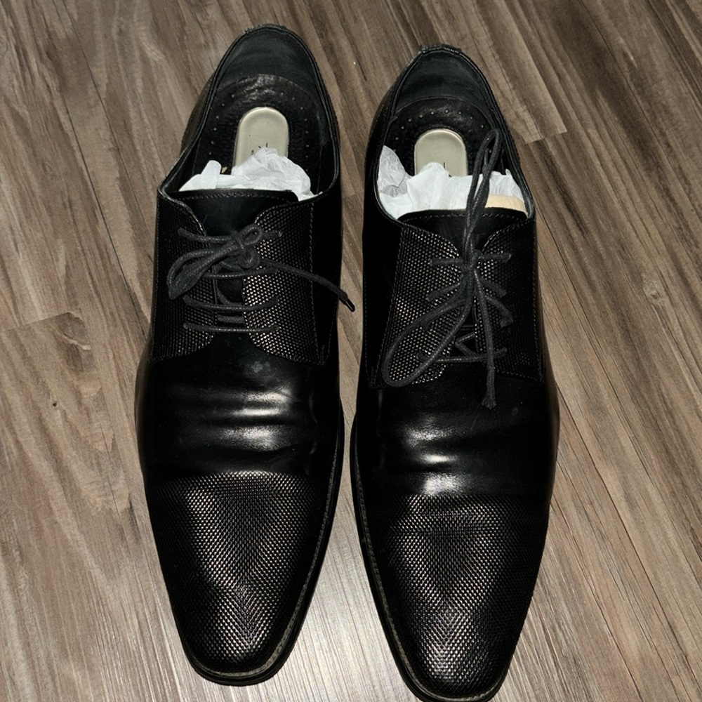 Kenneth Cole Leather Dress Shoe